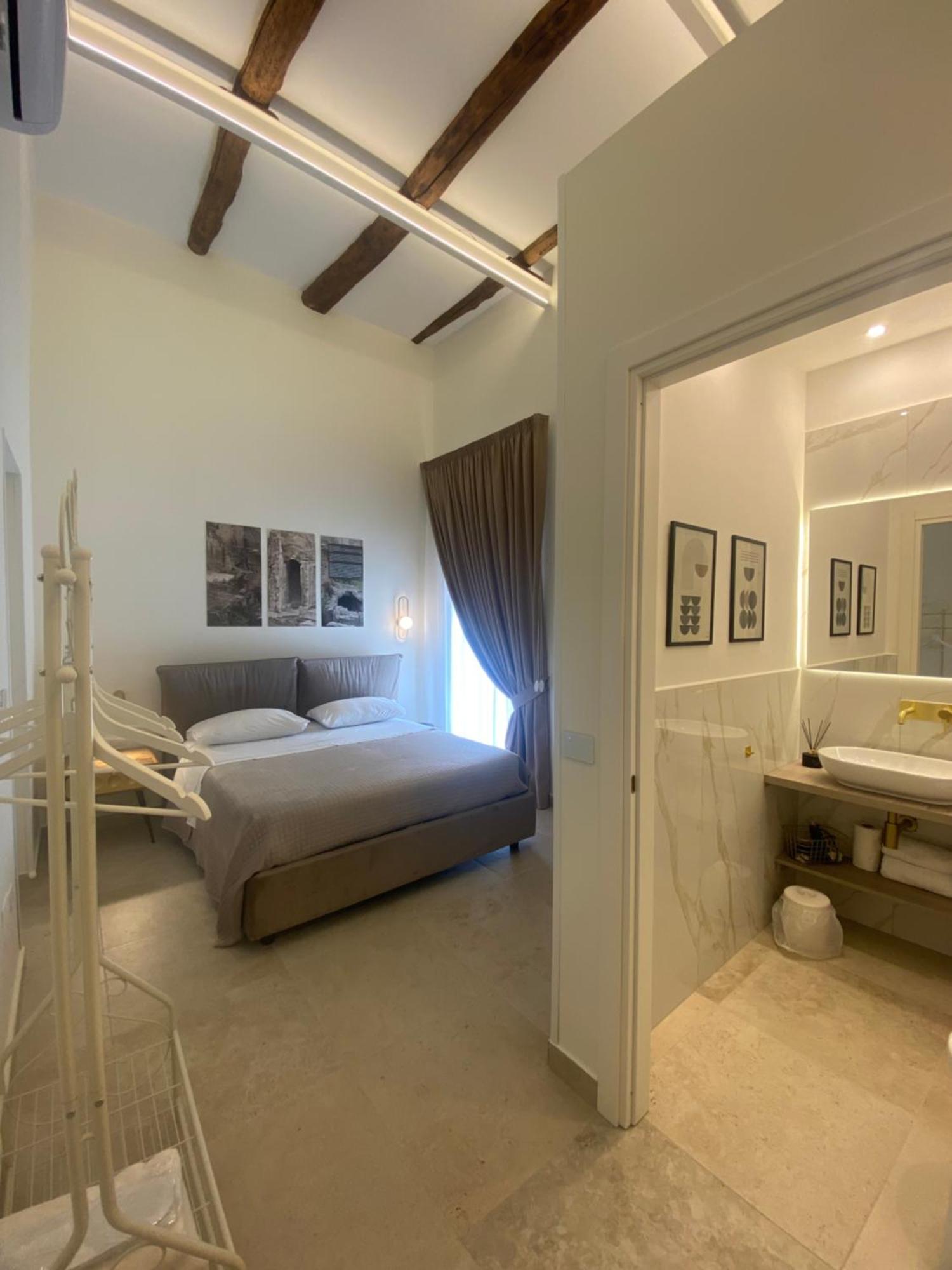 Bed and Breakfast Dimora Don Pasquale Napoli Exterior foto