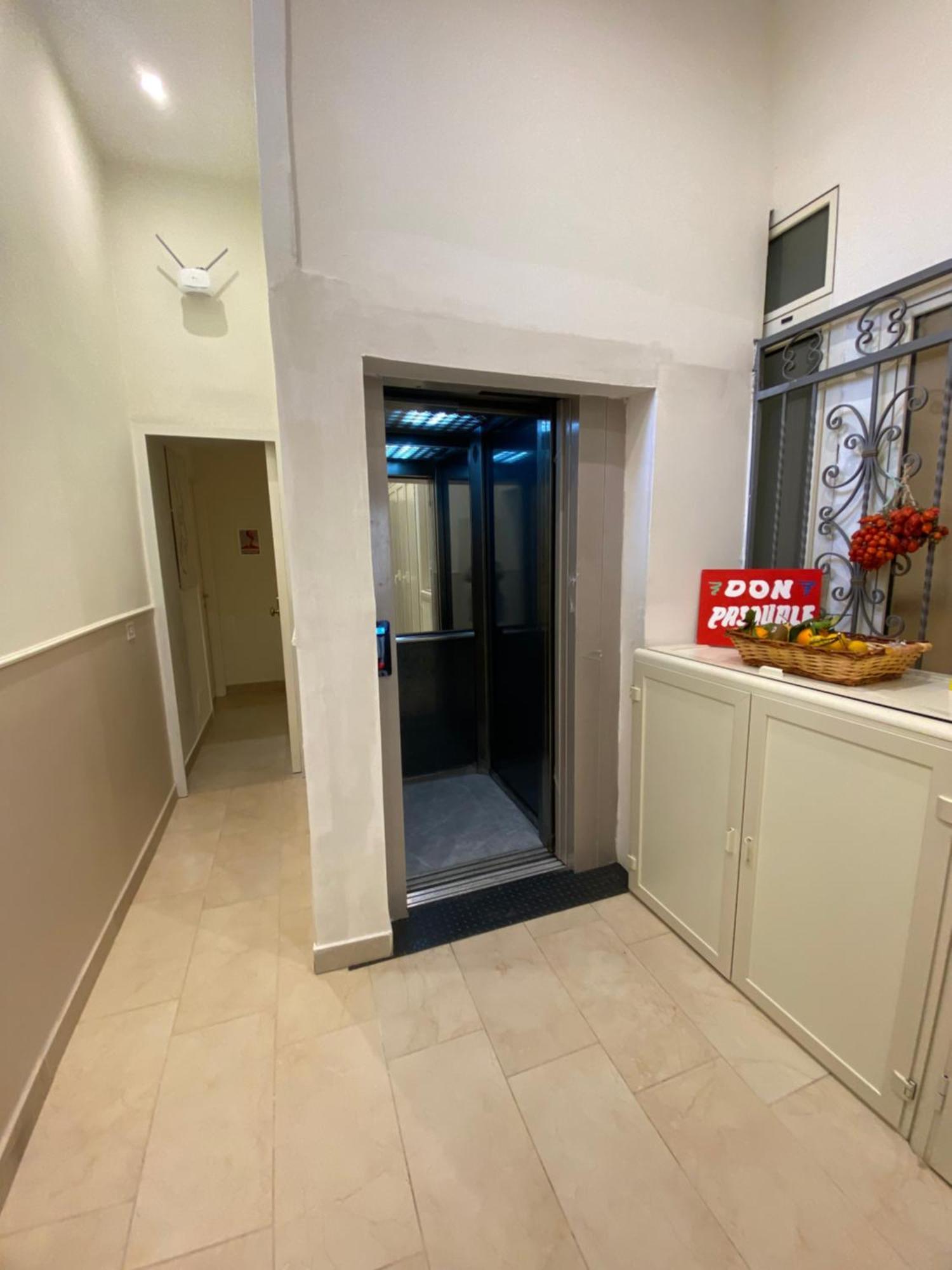 Bed and Breakfast Dimora Don Pasquale Napoli Exterior foto