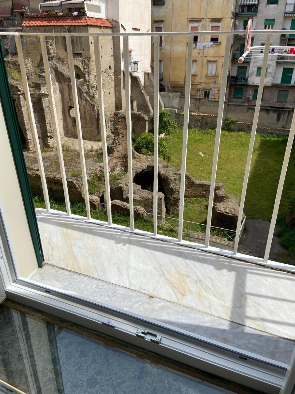 Bed and Breakfast Dimora Don Pasquale Napoli Exterior foto